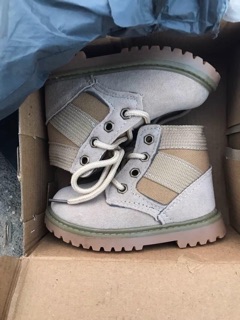 Boot cao cổ da lộn cho bé