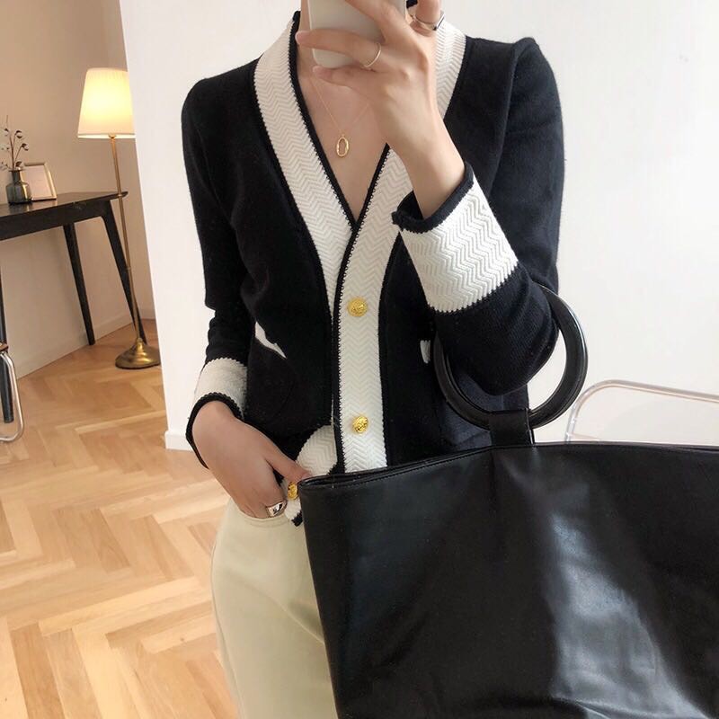 Áo len cardigan viền màu - 3 màu - Freesize