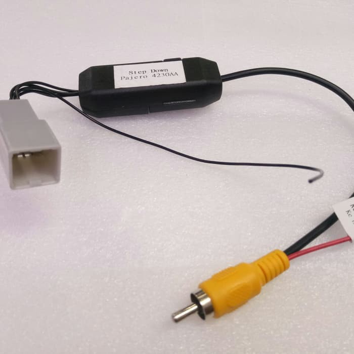 Camera Lùi Xe Ô Tô Pajero Clarion 4230AA