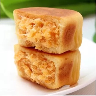 10 CHIẾC BÁNH RUỐC TRỨNG MUỐI VÀNG