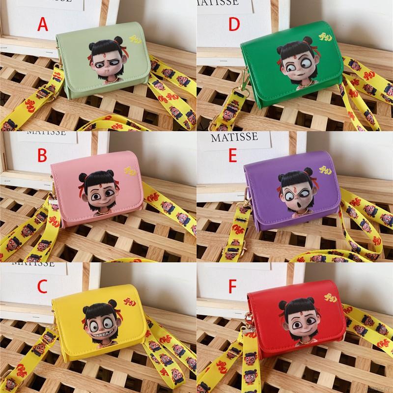 Túi đeo chéo làm từ da PU với họa tiết hoạt hình