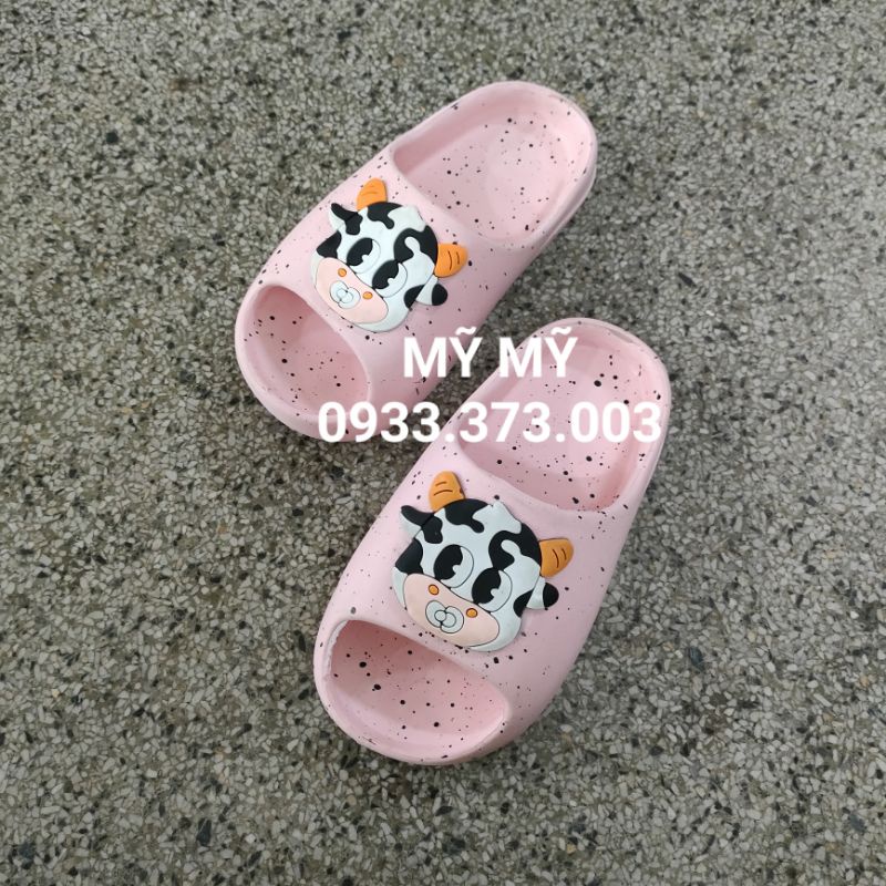 Bán sỉ - DÉP BÁNH MÌ SZ NỮ HÌNH BÒ SỮA MÈ.