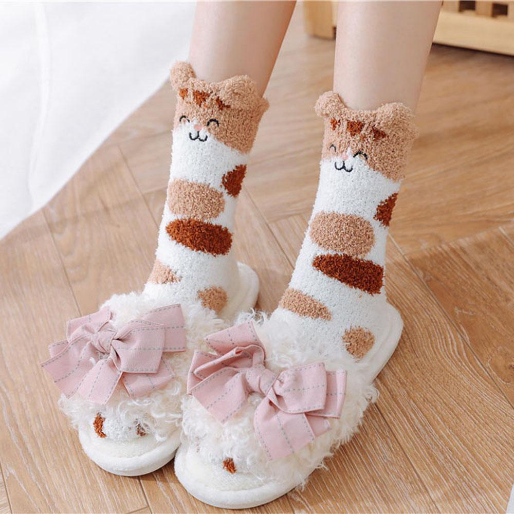 Tất Nhung San Hô Mềm Mại Thời Trang Mùa Đông Cho Nữ