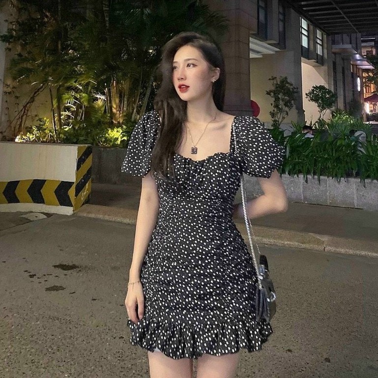 Đầm đen chấm bi Kpboutiqu, tim nhún thân chân bèo, chất vải đẹp, mẫu đầm bán chạy nhất | BigBuy360 - bigbuy360.vn
