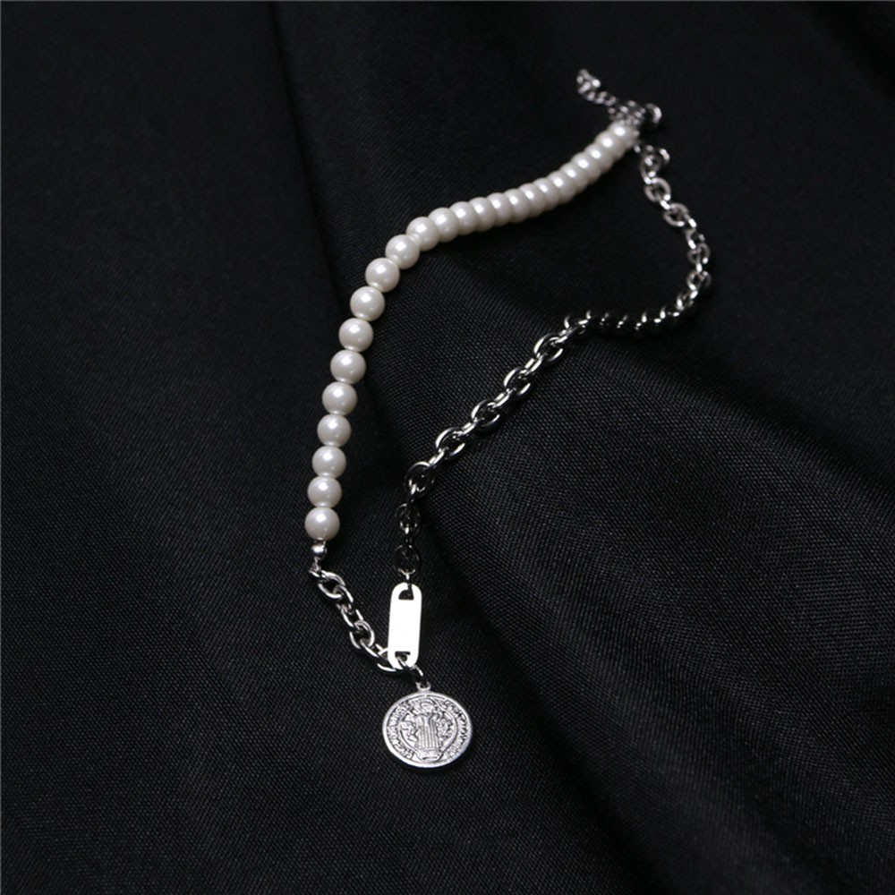 Vòng cổ xỏ ngọc trai phong cách hip hop cá tính thời trang