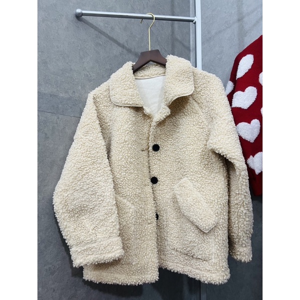 Áo khoác lông cừu siêu đẹp lót da lộn bên trong