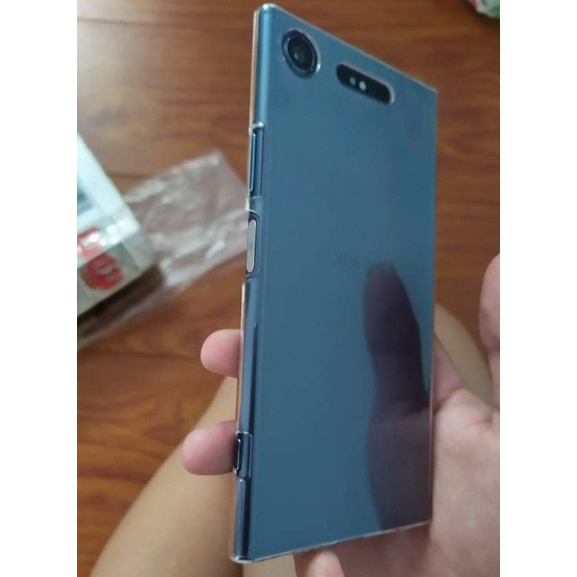 Ốp lưng sony xperia XZ1 nhựa CỨNG TRONG SUỐT