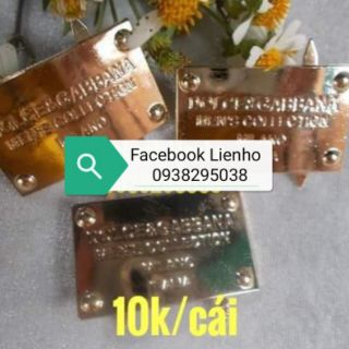 Mác trang trí túi xách