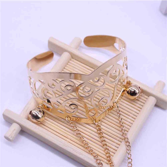 Vòng tay kèm nhẫn