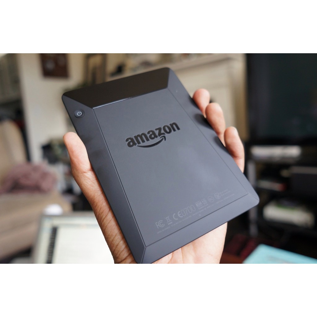 [Tặng cover] Máy đọc sách Kindle Voyage gen 7th - bộ nhớ 4GB, màn 6" 300PPI - có đèn nền và phím lật trang | BigBuy360 - bigbuy360.vn