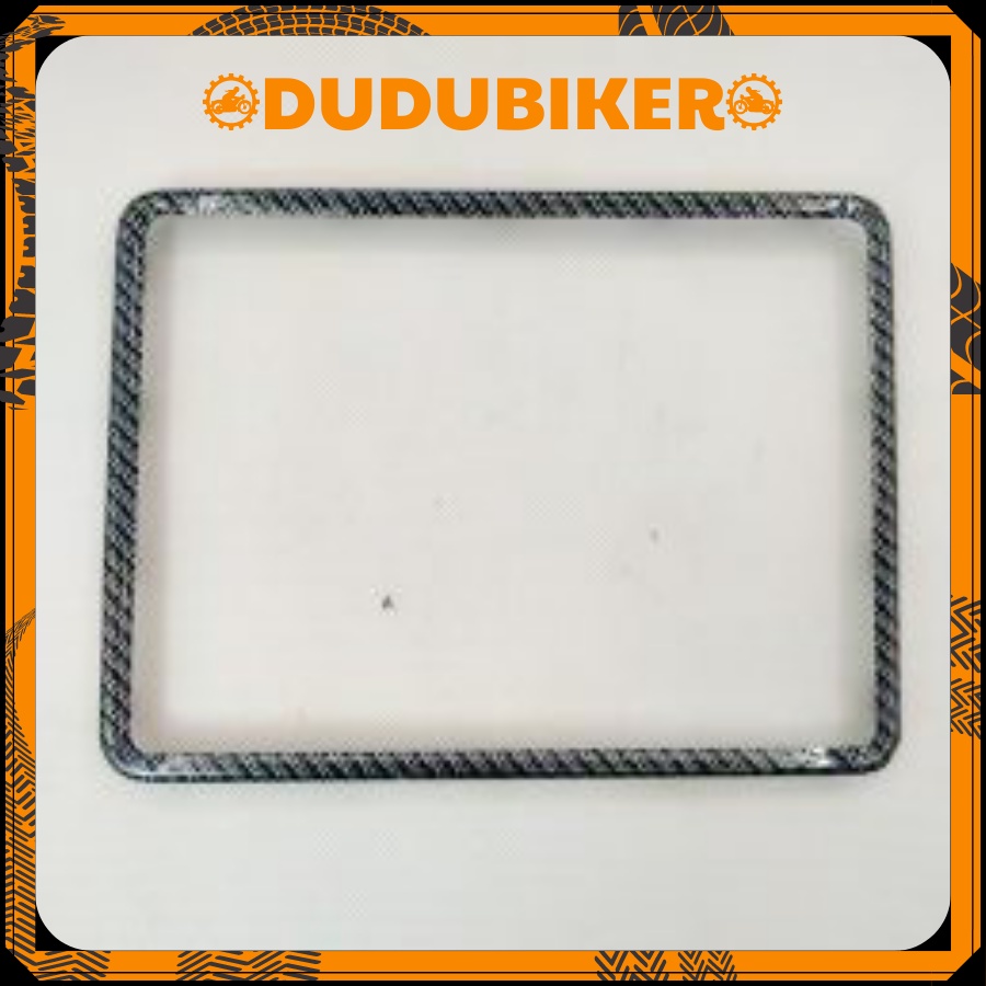 Khung biển số phun CARBON kèm Mica nhựa chống nước lắp mọi loại xe máy. xe điện