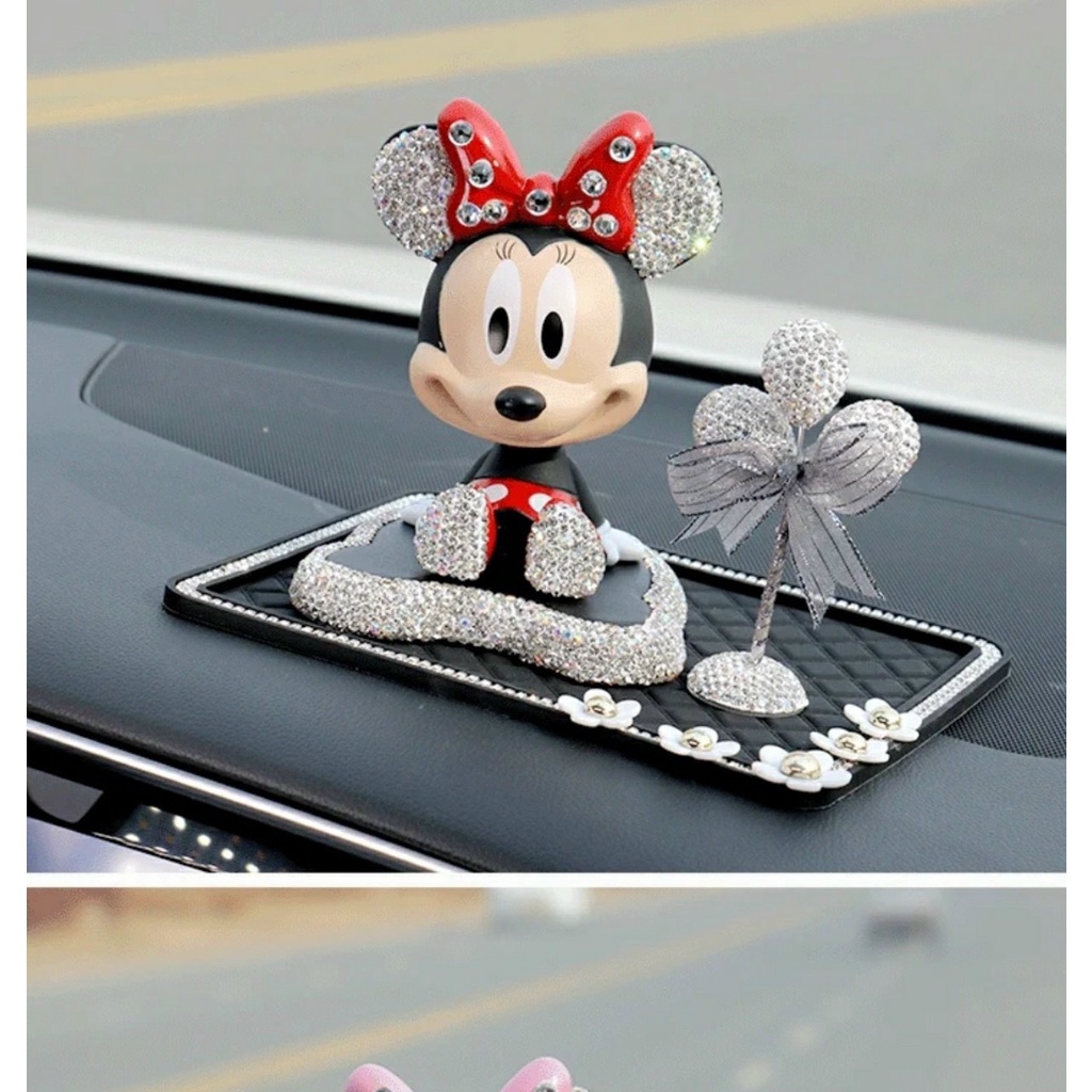 Chuột micky + cây bóng đá trang trí taplo xe cực đáng yếu và ngộ nghĩnh