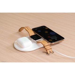Đồ chơi mới nhất cho ifan chân chính đã có hàng ạ 😍  Sạc không dây Baseus #3in1 sạc 3 thiết bị: iPhone, Apple Watch,