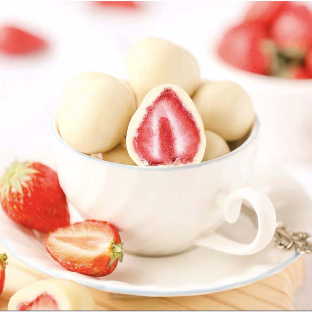 KẸO SOCOLA BỌC DÂU TÂY SẤY LẠNH 🍓🍓