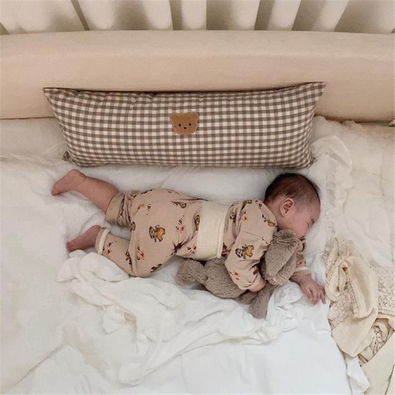 ( Hàng Có Sẵn ) Gối chữ nhật ngủ vải cotton chống va chạm hình gấu