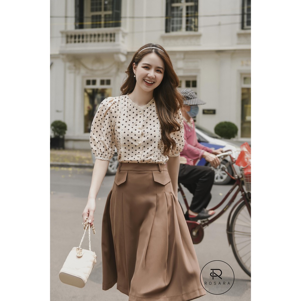 Áo sơ mi cổ tròn viền ren Rosara A230 | BigBuy360 - bigbuy360.vn