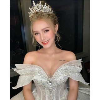 Vương miệng cô dâu