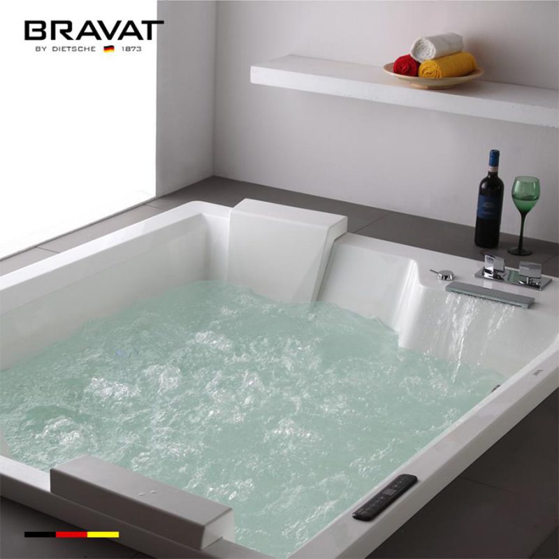 Bồn tắm cao cấp Bravat B25823DW-4