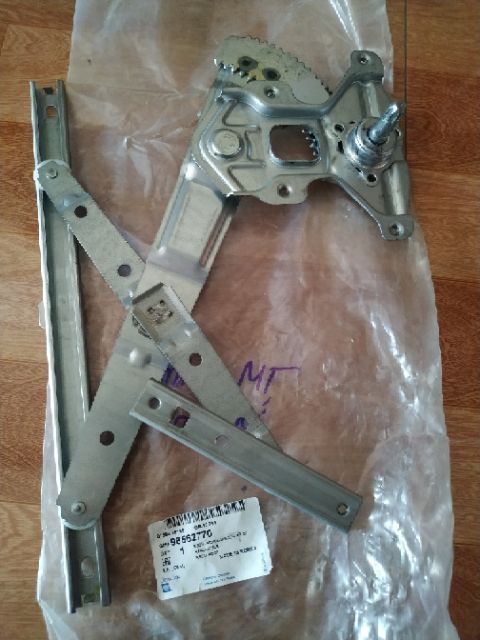 Com ba nâng hạ kính Matiz 1 , Matiz 2