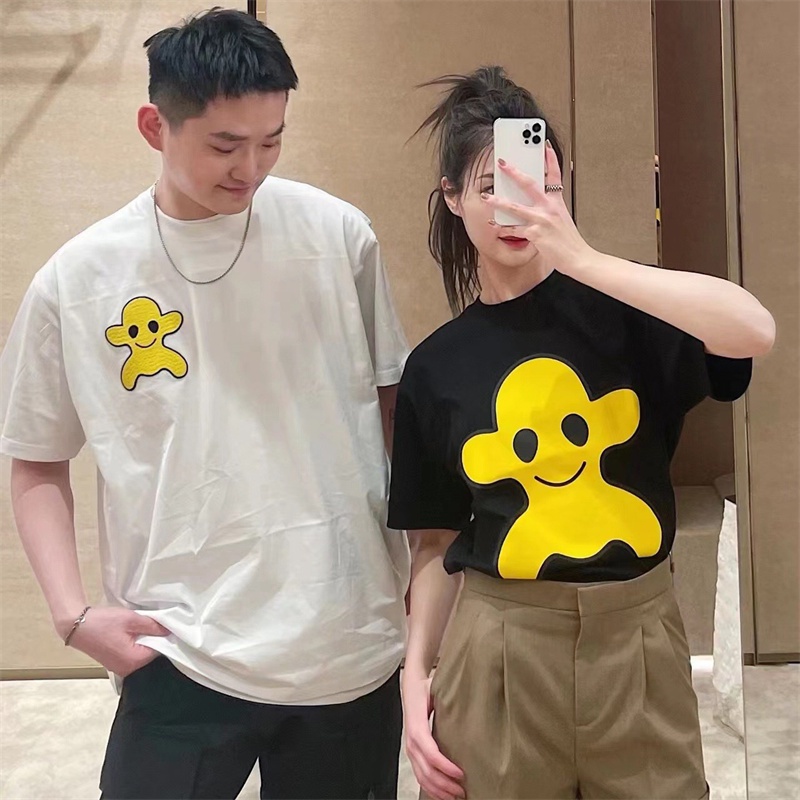 Burberr*áo Thun Tay Ngắn In Hình Quái Vật Nhỏ Cổ Điển Vui Nhộn Chất Lượng Cao Đơn Giản Cho Cặp Đôi