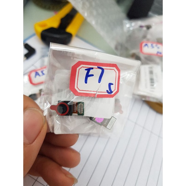 Camera trước oppo F7 zin mới