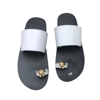 Dép xỏ ngón nữ đế đen quai trắng size từ 34 đến 42