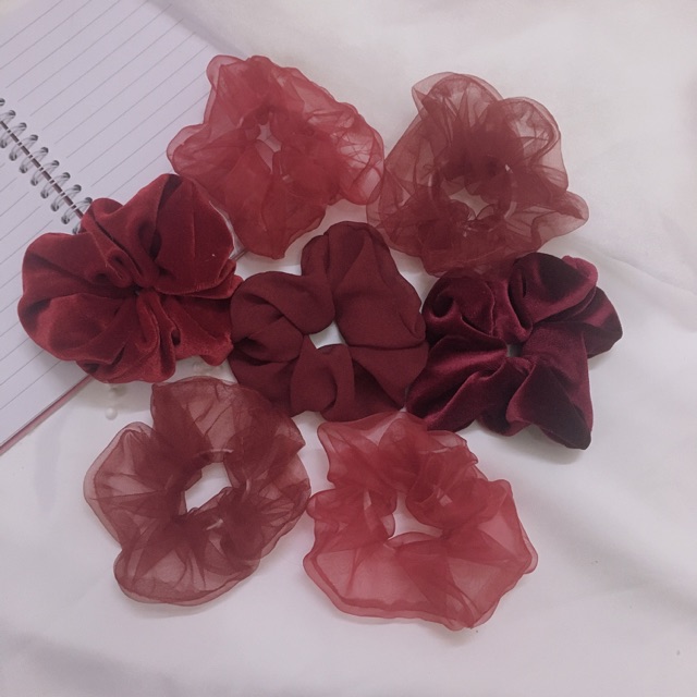 Scrunchies đỏ ❤️