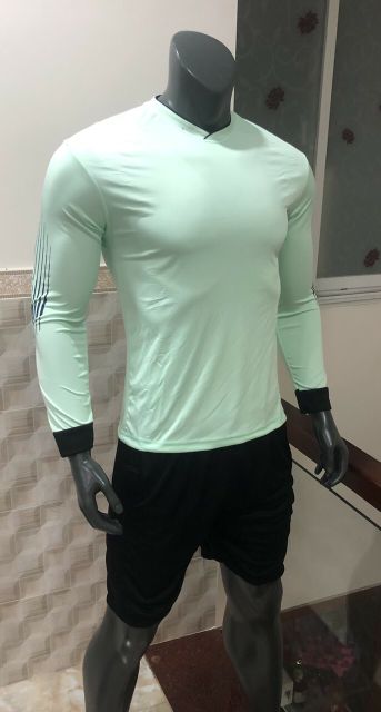 ÁO THỦ MÔN BÓNG ĐÁ