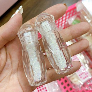 Đá rắc ống bảy màu, trắng