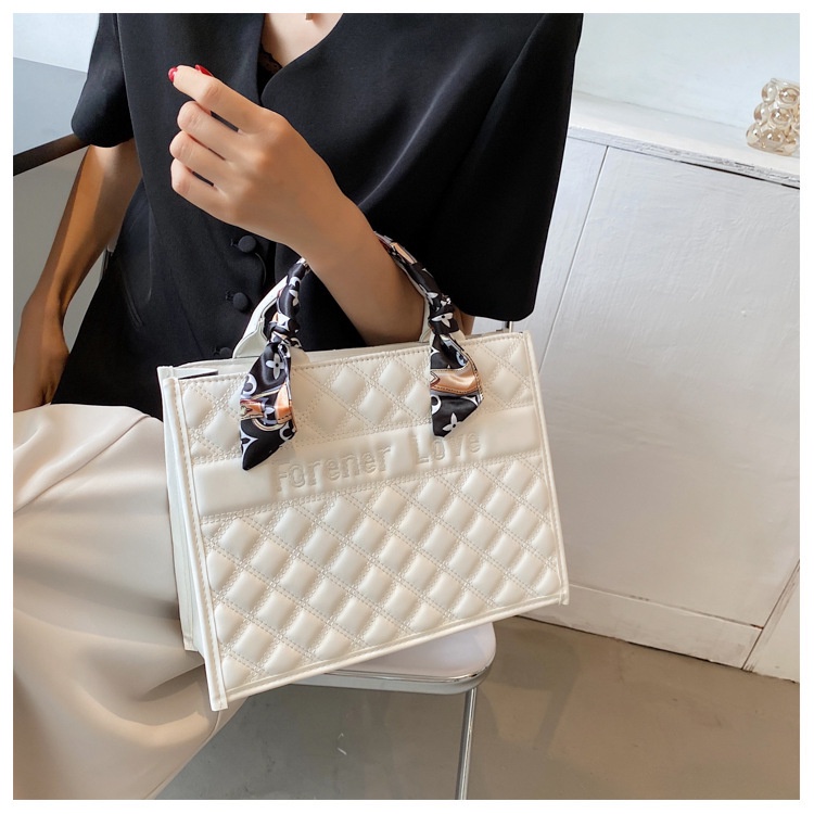 Túi xách Jasmin Noir thêu caro hình vuông nhỏ thời trang doanh nghiệp cho nữ