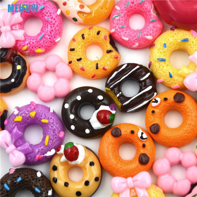 Set 10 mô hình bằng nhựa kiểu bánh donut dễ thương để trang trí nhà búp bê 439v