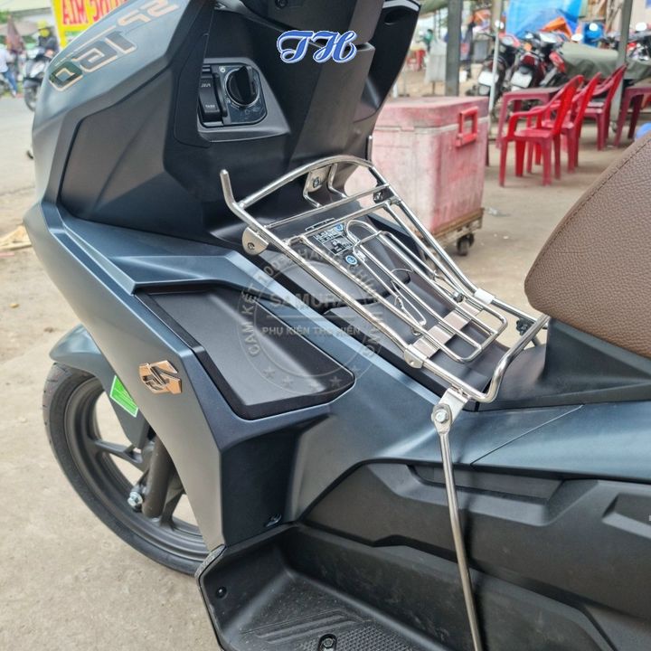 Baga Giữa Air Blade 2022 2023 125/160 10ly Inox bắt gác chân Sơn Tĩnh Điện Không Gỉ Sét Hàng Mới Nhất