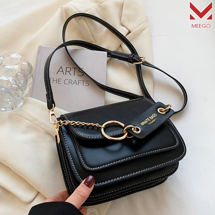 Túi Đeo Chéo Nhiều Ngăn Phối Màu Tag Chữ Thương Hiệu MEEGO G0022