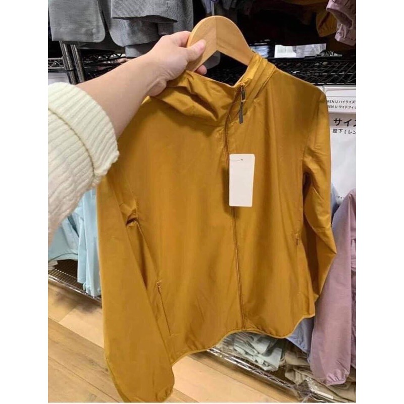 Áo gió Uniqlo vợt Sale | BigBuy360 - bigbuy360.vn