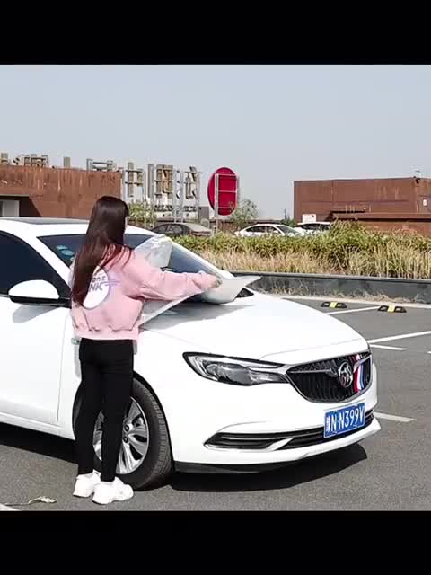 Bạt Phủ Ô Tô cách nhiệt - Bạt kính lái dùng cho nhiều dòng xe, chống nắng hiệu quả, bảo vệ xế yêu trong mọi điều kiện | BigBuy360 - bigbuy360.vn