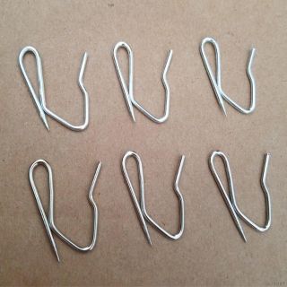 Móc S treo rèm chiết li