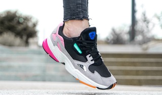 Giày Adidas Falcon