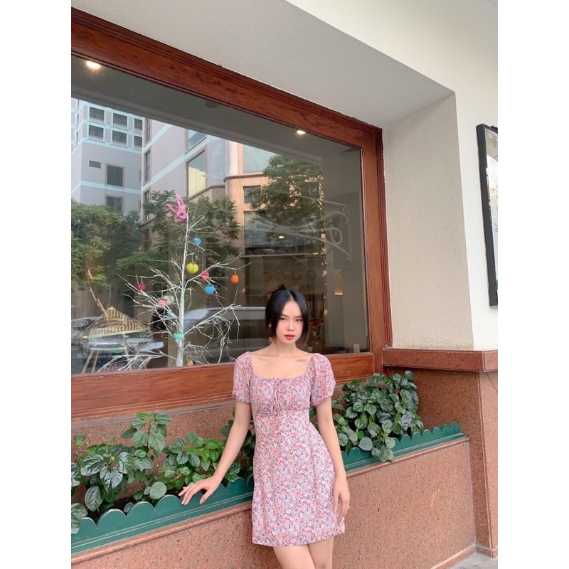 Đầm xinh Xmas Dress hoạ tiết hoa nhí chất vải lụa voan from chuẩn tôn dáng có bo chun co giãn phía sau tay bèo trễ vai | BigBuy360 - bigbuy360.vn