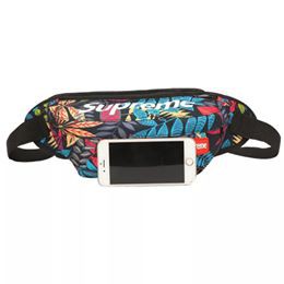Túi đeo chéo Supreme ! tặng kèm 1 khẩu trang Pitta Mask | BigBuy360 - bigbuy360.vn