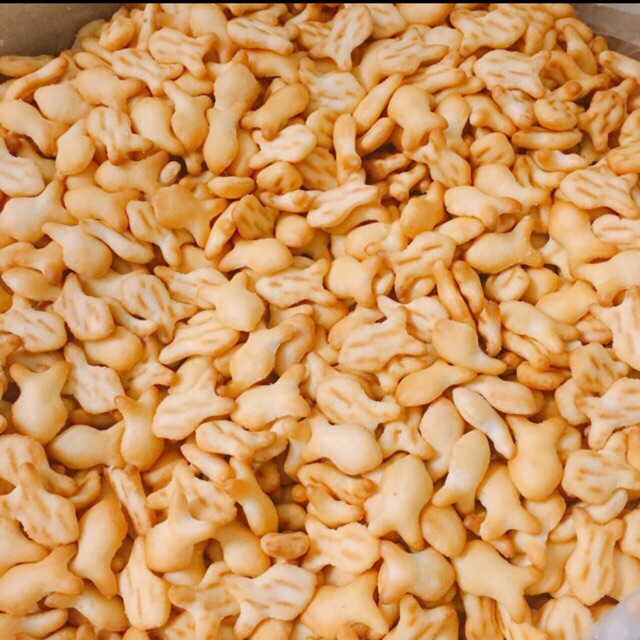 Thùng bánh cá mặn 5kg