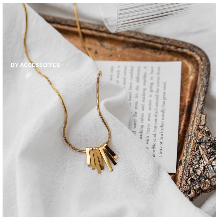 Dây chuyền titan phối thanh rẻ quạt không gỉ