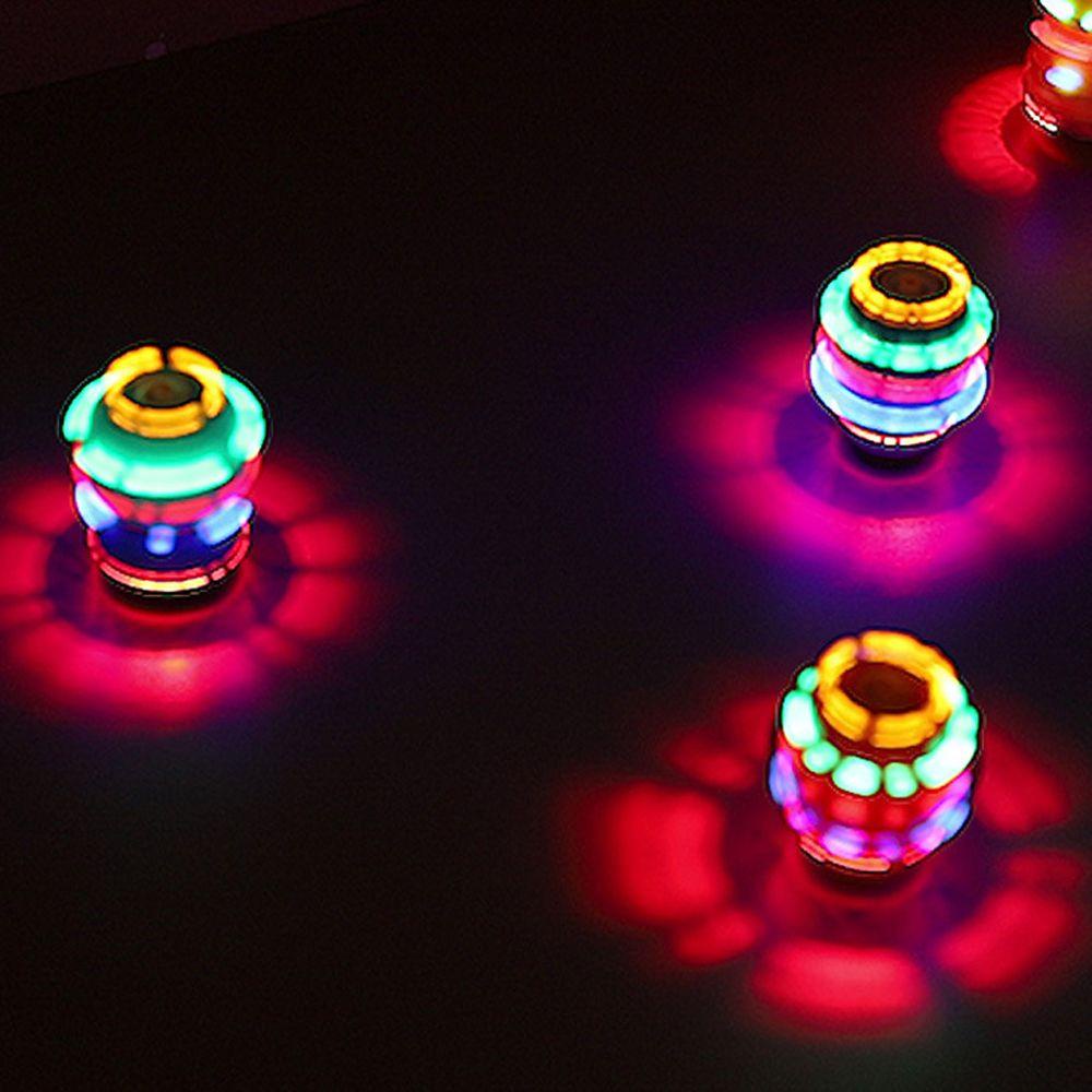 Con Quay Đồ Chơi Fidget Spinner HìNh Doraemon Có ĐèN LED