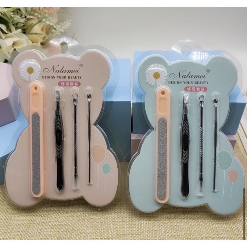 sét 4 chi tiết vệ sinh cá nhân , giũa móng tay ,nhíp , lấy nhân mụn , ngoáy tai