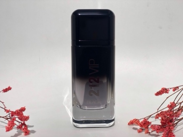 Nước hoa Nam Carolina Herrera 212 Vip Black Own The Party NYC Nam tính, lôi cuốn