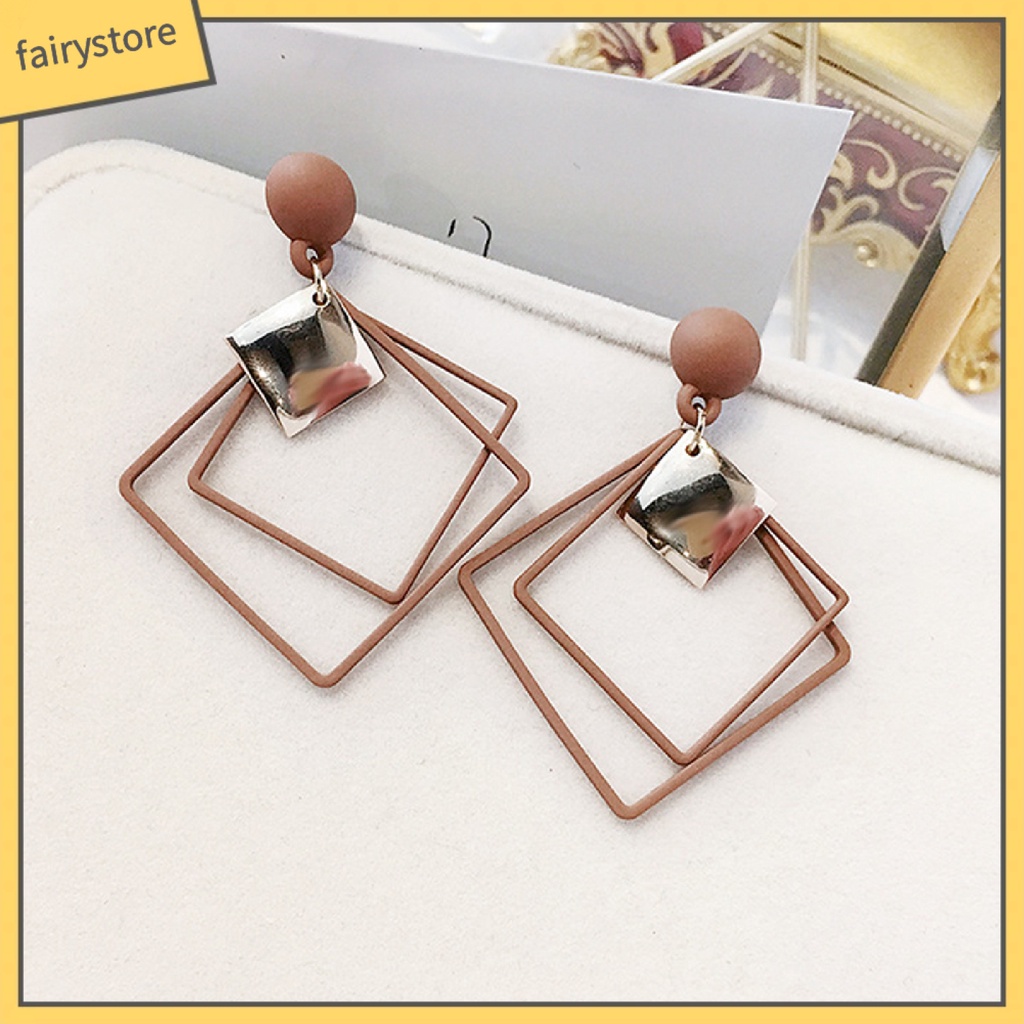 Bông tai hình 2 mặt vuông rỗng thời thượng sang trọng