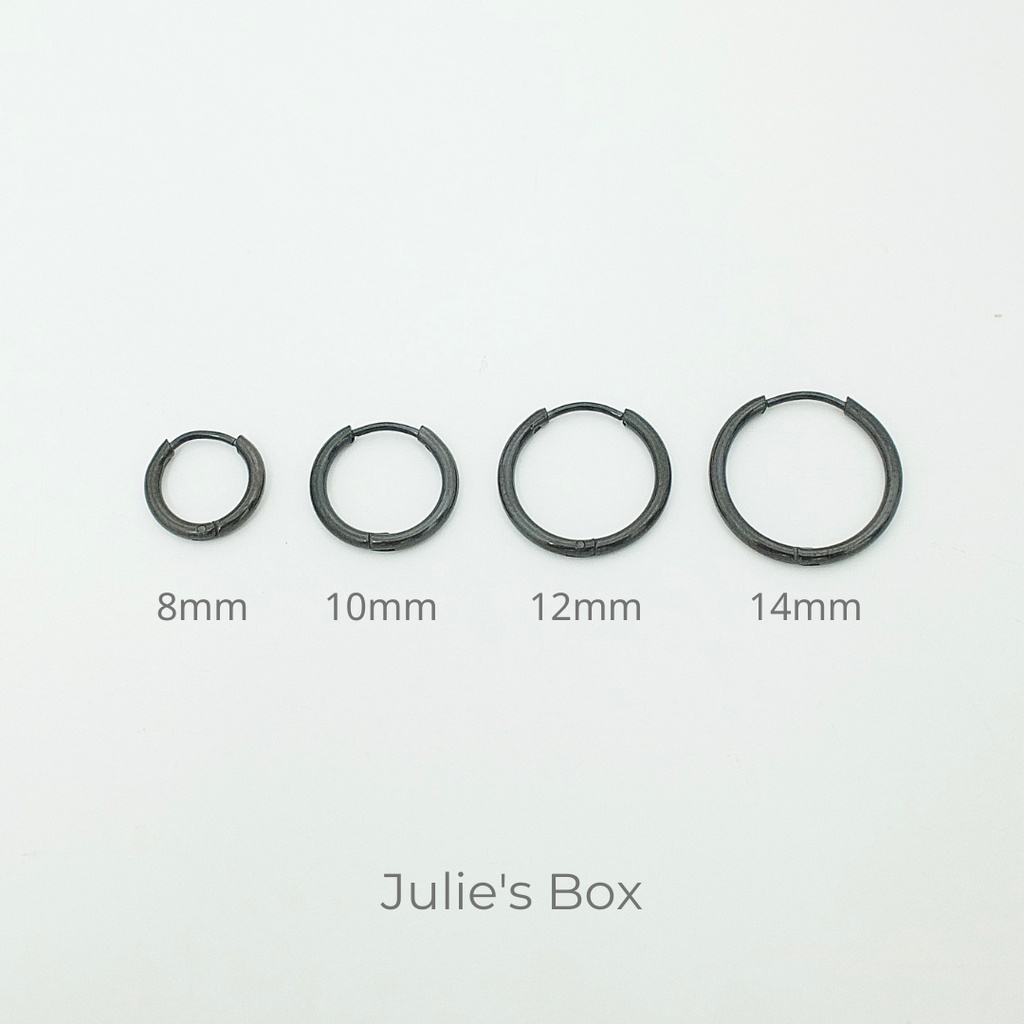 [1 CHIẾC]Khuyên Tai Tròn Hoop Nhiều Size Dày 1.6MM [SIÊU MỎNG] Màu Đen Unisex Titanium Julies Box 66 Bông Tai Titan Nam