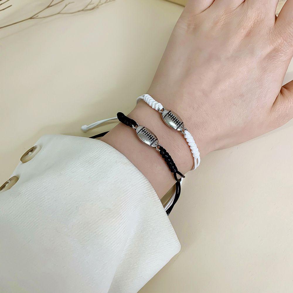 Set 2 Vòng Tay Dây Thừng Gắn Quả Bóng Chuyền Độc Đáo Cho Cặp Đôi
