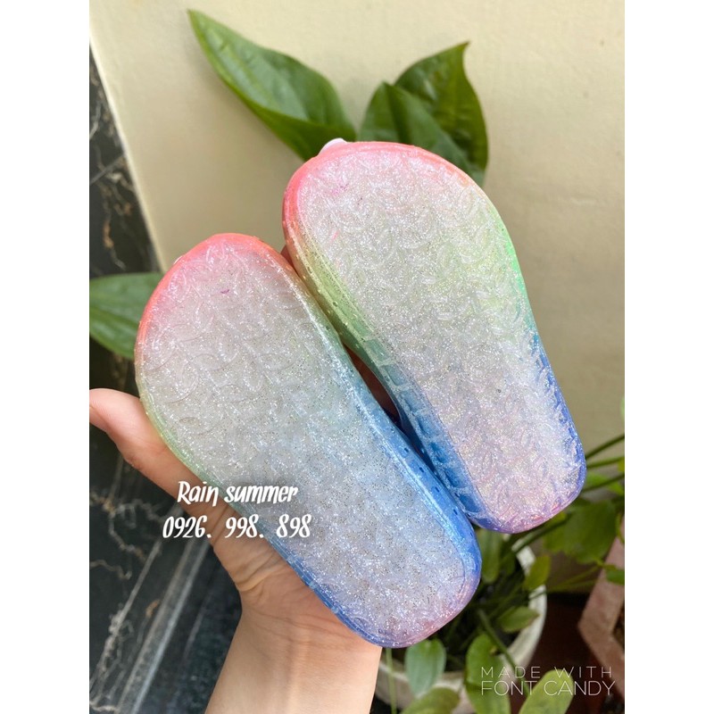 Giày nhựa thơm cho bé- ảnh thật