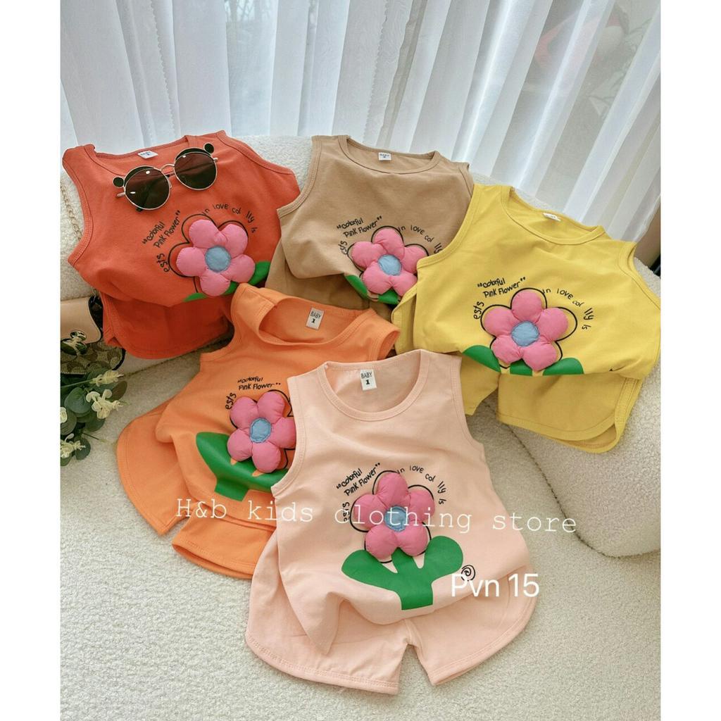 Bộ sát nách đính hoa cho bé gái.