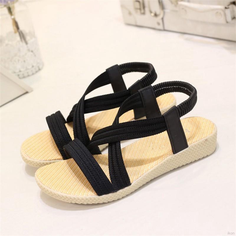 Giày sandal đế bằng quai chéo thời trang cho nữ